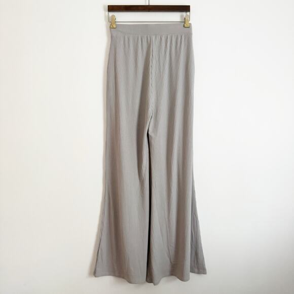 LAINSNOW Rosemary Wide Leg Ribbed Pants Dove Gray Medium M - Picture 6 of 9